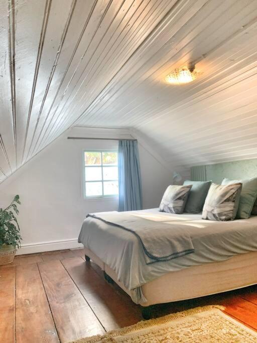 The Town House - Lower Knysna Central Dış mekan fotoğraf