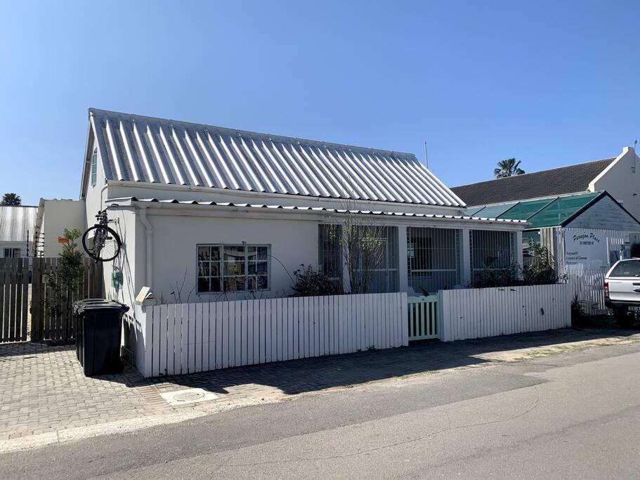 The Town House - Lower Knysna Central Dış mekan fotoğraf
